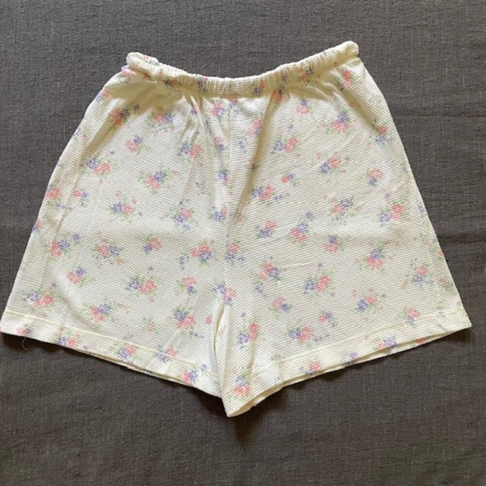 Vintage floral pajama shorts